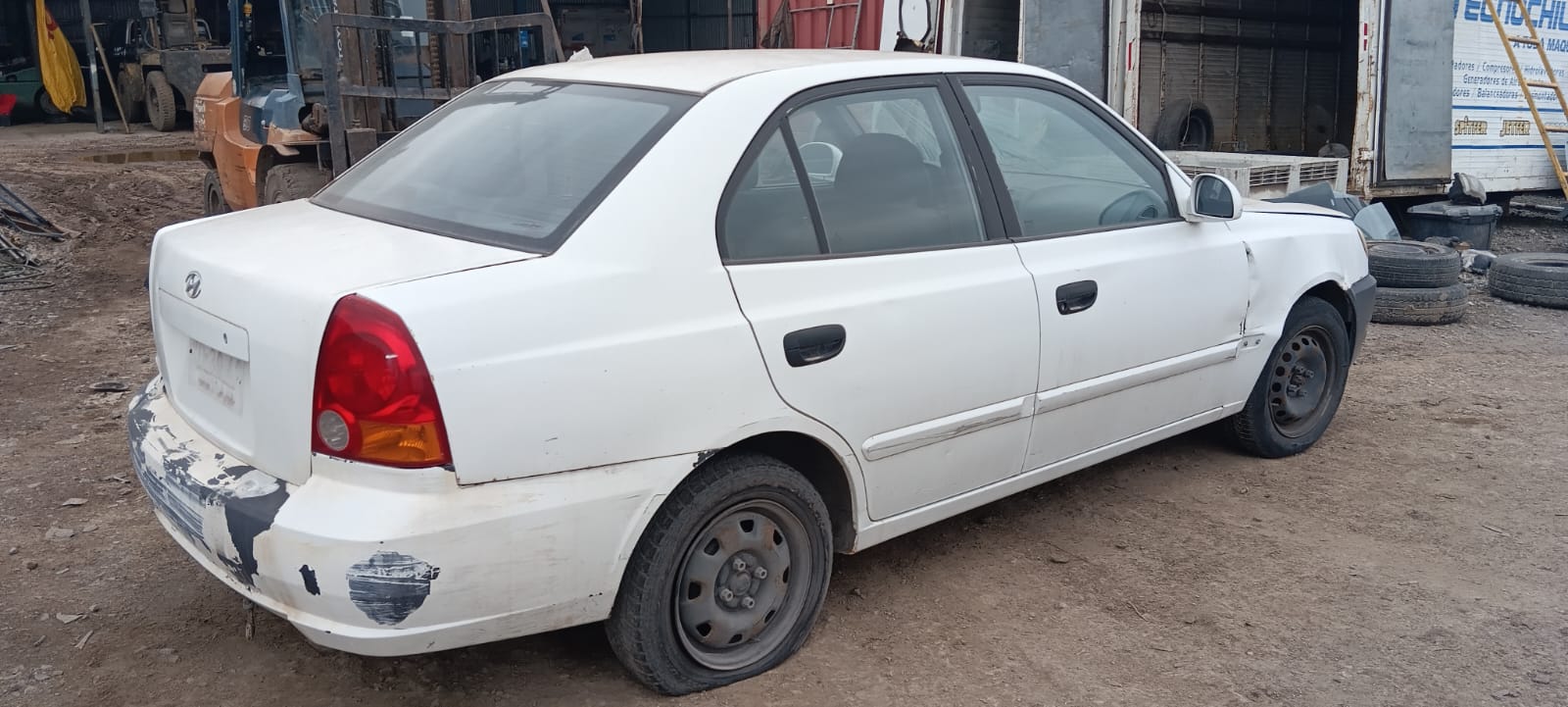  Hyundai ACCENT 2000    EN DESARME